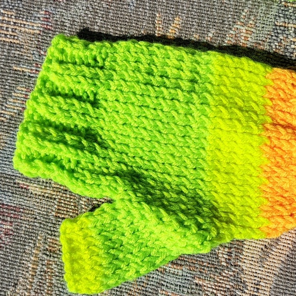 HandCrafted Knit Hand Warmers Wrist Texting Fingerless Gloves Mitts Winter Fall - Picture 4 of 5